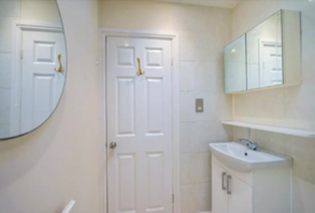 Image of George Court, The Groves